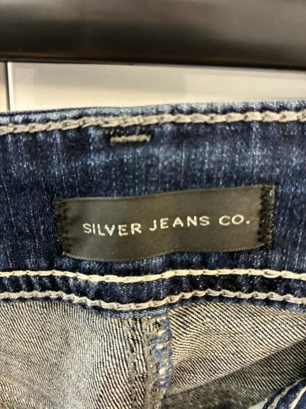 Silver Jeans Co. Elyse Women's W31/L33 Medium Wash Slim Boot Distressed Stretch - Picture 7 of 12